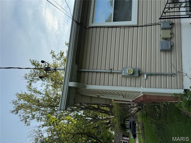 777 Lamplight Lane, Hazelwood, MO 63042