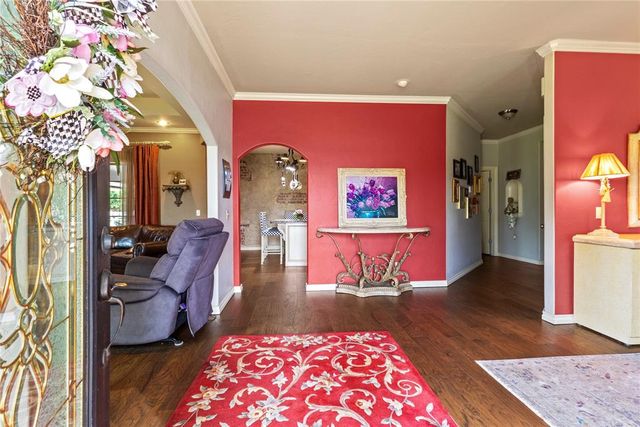 1414 Chisholm Trail, Weatherford, OK 73096