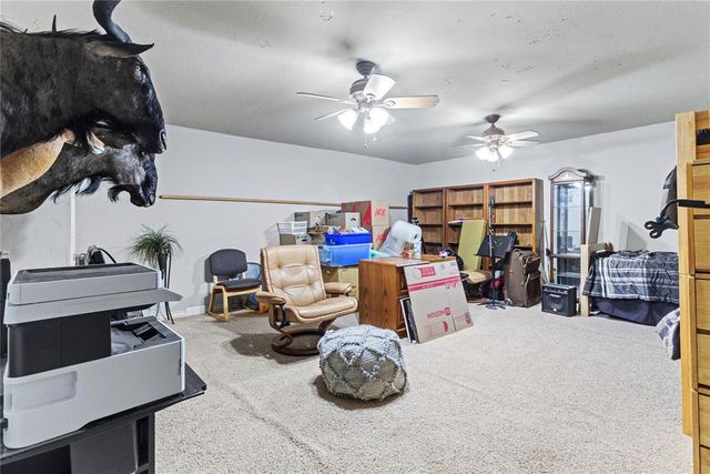 1414 Chisholm Trail, Weatherford, OK 73096