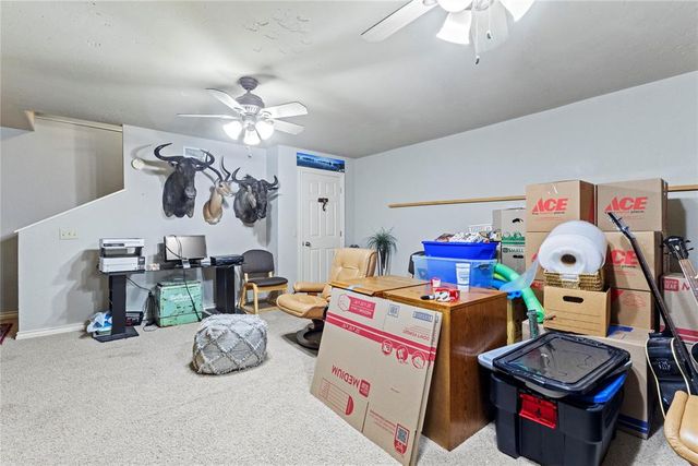 1414 Chisholm Trail, Weatherford, OK 73096