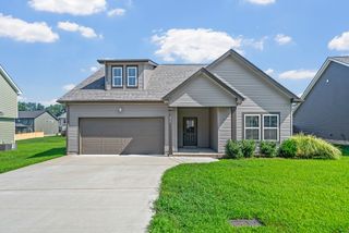 829 Marksman Ct, Clarksville, TN 37042