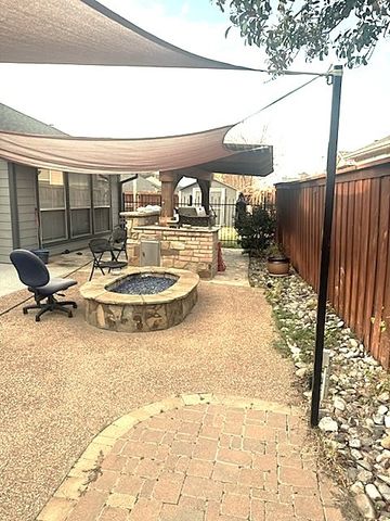 2311 Richmond Circle, Mansfield, TX 76063