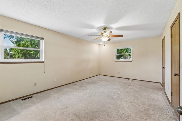 2909 Short Drive, Edmond, OK 73034