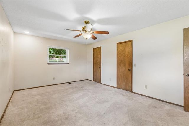 2909 Short Drive, Edmond, OK 73034