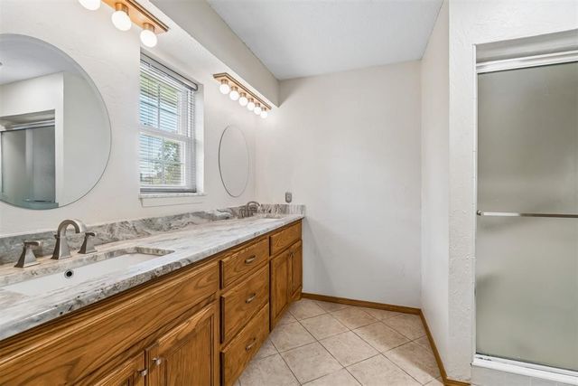2909 Short Drive, Edmond, OK 73034