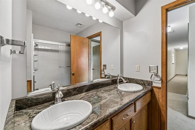 2909 Short Drive, Edmond, OK 73034