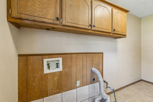 2909 Short Drive, Edmond, OK 73034