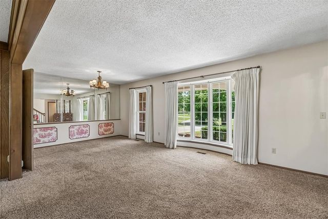 2909 Short Drive, Edmond, OK 73034