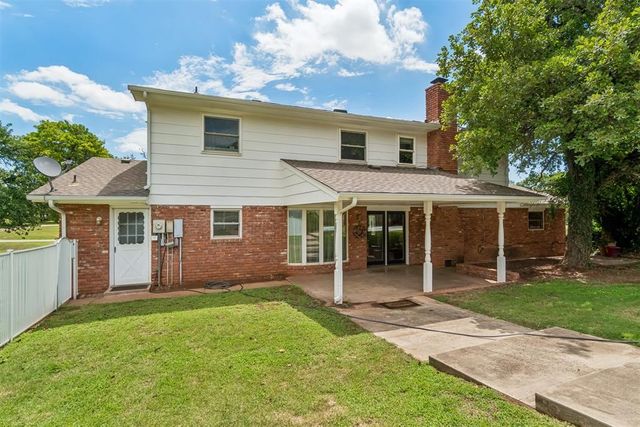 2909 Short Drive, Edmond, OK 73034