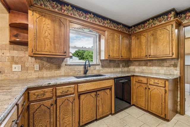 2909 Short Drive, Edmond, OK 73034