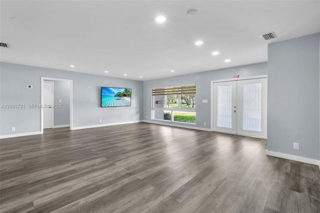 609 N 46th Avenue, Hollywood, FL 33021