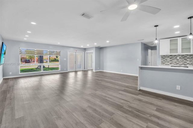 609 N 46th Avenue, Hollywood, FL 33021