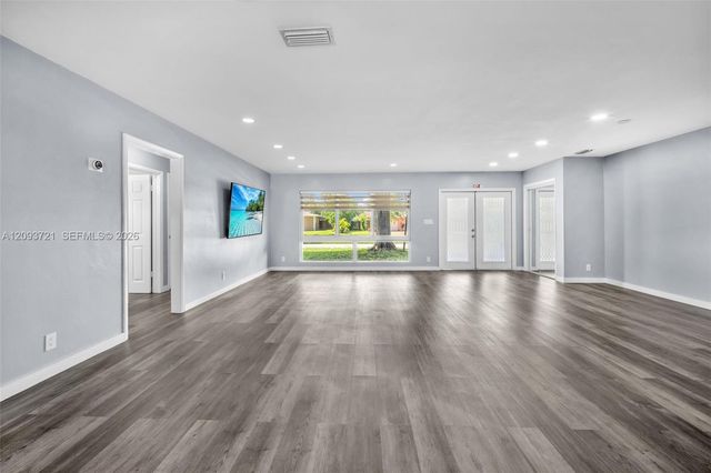 609 N 46th Avenue, Hollywood, FL 33021