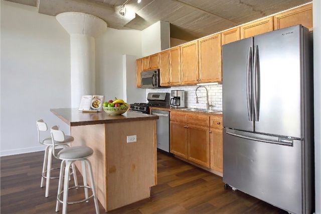 1525 S Sangamon Street 415, Chicago, IL 60608