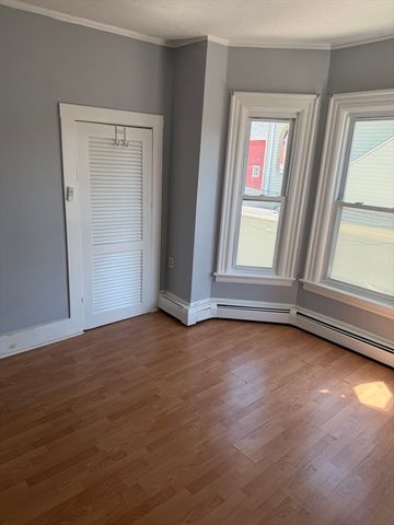 40 Rogers Ave 2, Lynn, MA 01902