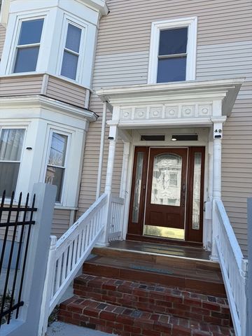 40 Rogers Ave 2, Lynn, MA 01902