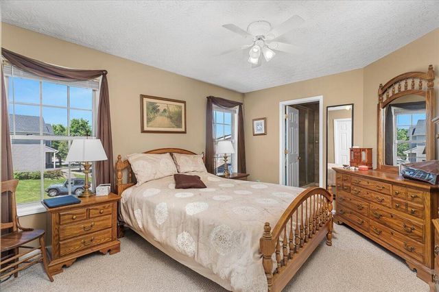 3141 Roundway Down Lane, Lexington, KY 40509