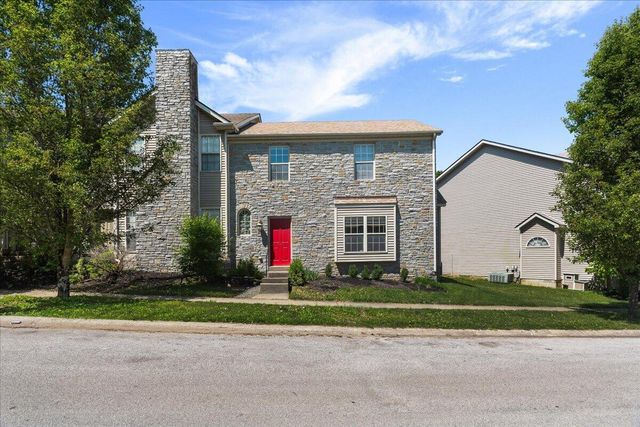 3141 Roundway Down Lane, Lexington, KY 40509