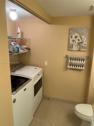 3610 Yacht Club Dr 1511 Penthouse, Aventura, FL 33180