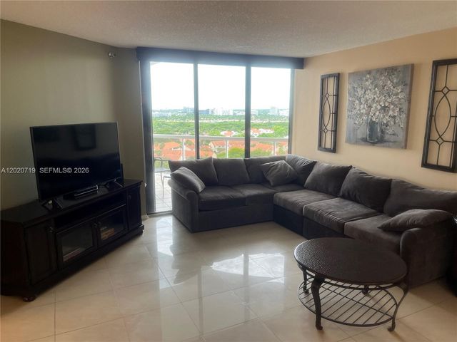3610 Yacht Club Dr 1511 Penthouse, Aventura, FL 33180