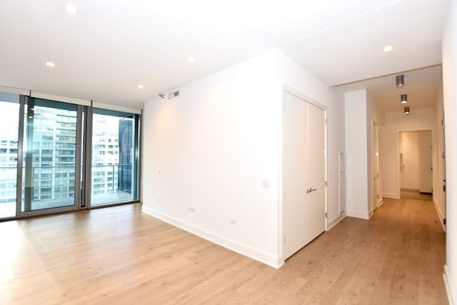 60 E Randolph Street PH23B, Chicago, IL 60601