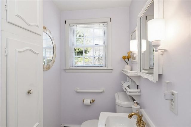 9 Winter St, Burlington, MA 01803