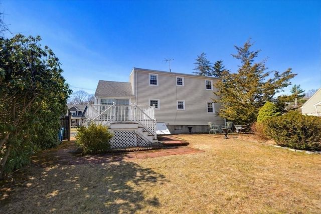 9 Winter St, Burlington, MA 01803