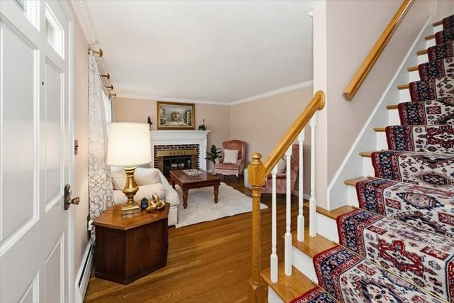 9 Winter St, Burlington, MA 01803