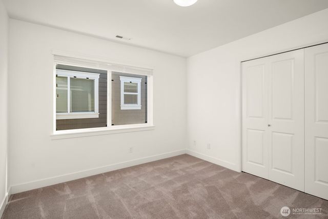 1270 Pine Crest Circle NE, Issaquah, WA 98029