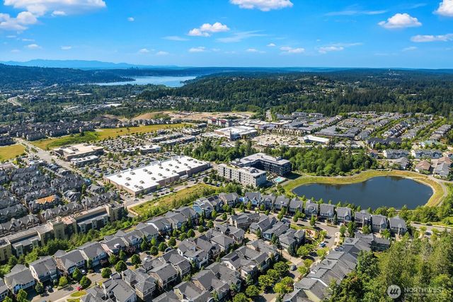 1270 Pine Crest Circle NE, Issaquah, WA 98029