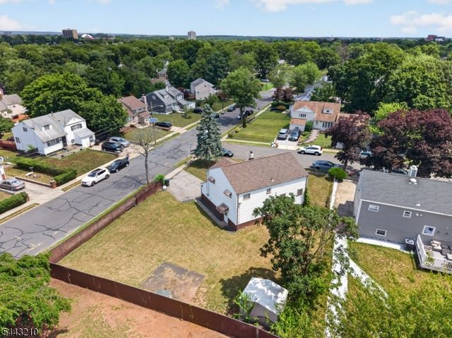 324 Ralph St, Franklin Twp., NJ 08873