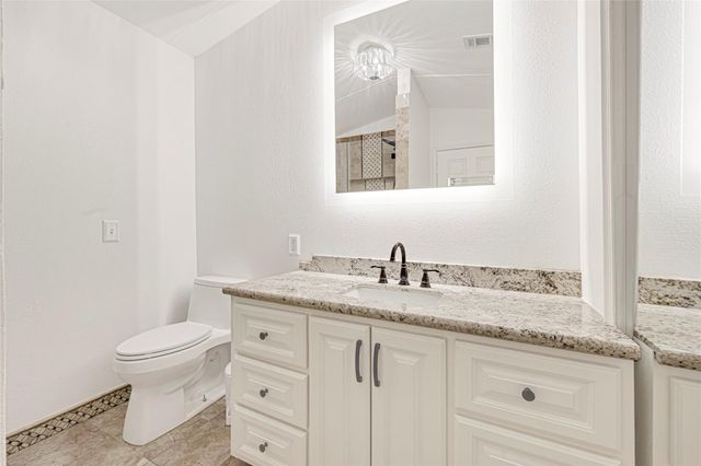 509 Joan Of Arc Drive, Hempstead, TX 77445