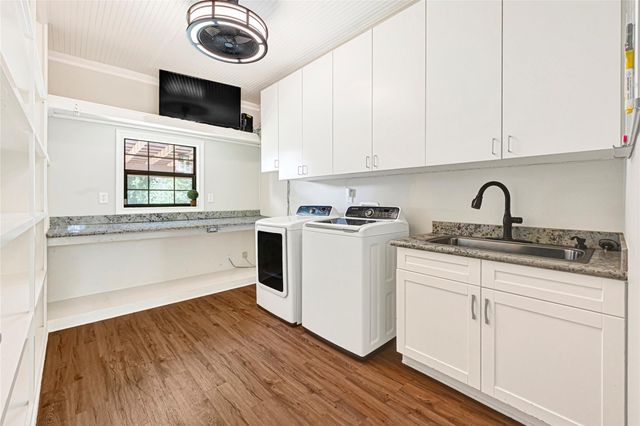 509 Joan Of Arc Drive, Hempstead, TX 77445