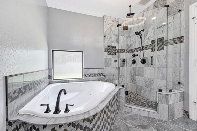 509 Joan Of Arc Drive, Hempstead, TX 77445