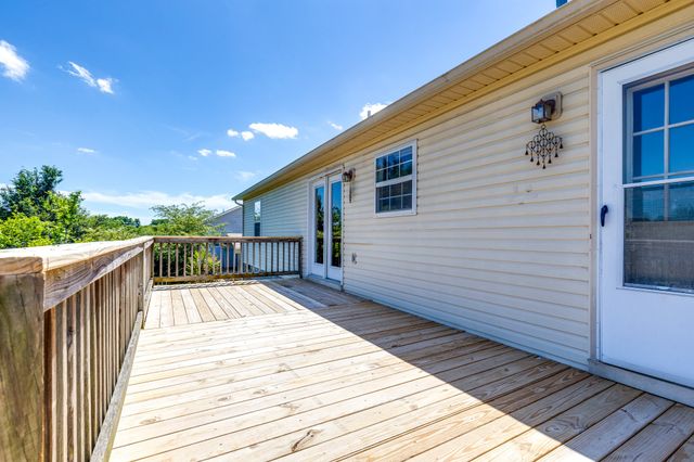 2109 Hollandale Cir, Columbia, TN 38401