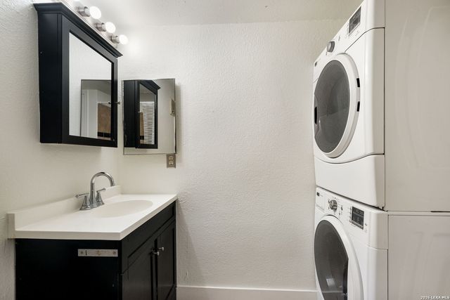 11610 Vance Jackson Rd Apt 414, San Antonio, TX 78230