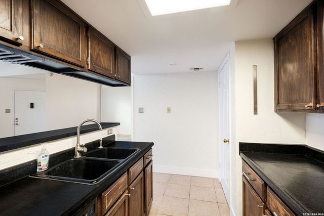 11610 Vance Jackson Rd Apt 414, San Antonio, TX 78230