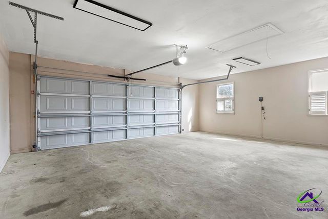 407 Smoke Rise Drive, Warner Robins, GA 31088