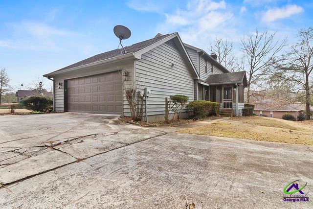 407 Smoke Rise Drive, Warner Robins, GA 31088