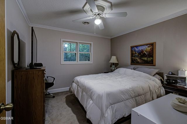 315 Robin Lane, Gatlinburg, TN 37738