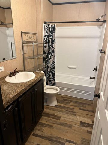 111 Blackfoot Drive, Mabank, TX 75156