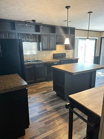 111 Blackfoot Drive, Mabank, TX 75156