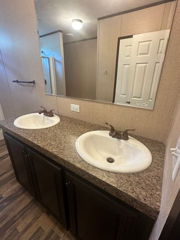 111 Blackfoot Drive, Mabank, TX 75156