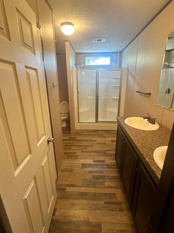 111 Blackfoot Drive, Mabank, TX 75156