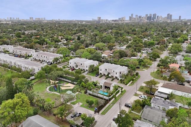 435 NW 17th Street, Fort Lauderdale, FL 33311