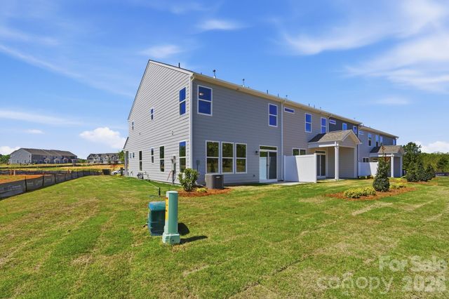 426 Blythe Townhome Lane, Waxhaw, NC 28173