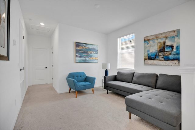 731 FIREROCK LANE, Debary, FL 32713