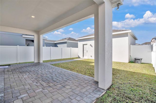 731 FIREROCK LANE, Debary, FL 32713