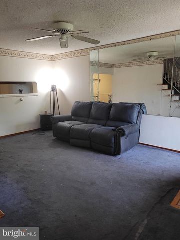 936 TAYLOR DR, Folcroft, PA 19032