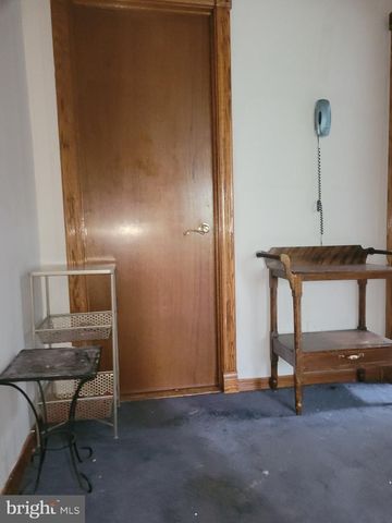 936 TAYLOR DR, Folcroft, PA 19032